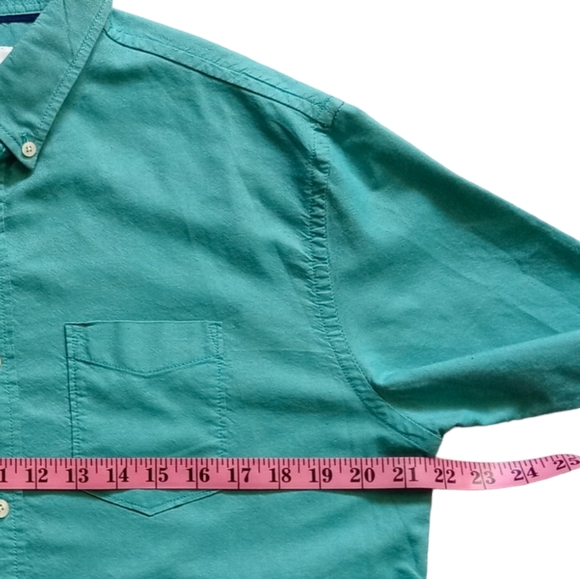 Aeropostale Men's Long Sleeve Oxford Button-Down Shirt.Size M. Color Green. - Picture 6 of 9